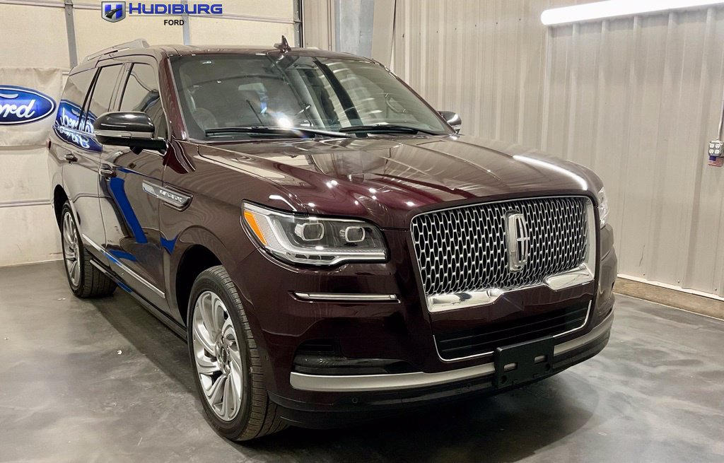 2024 Lincoln Navigator