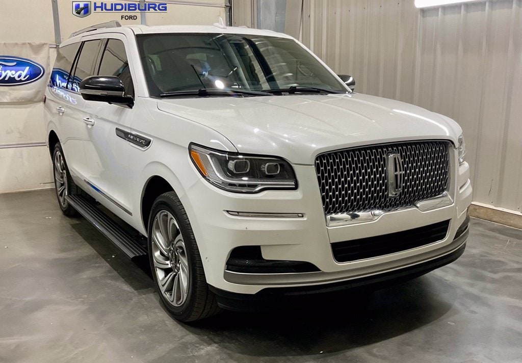 2024 Lincoln Navigator