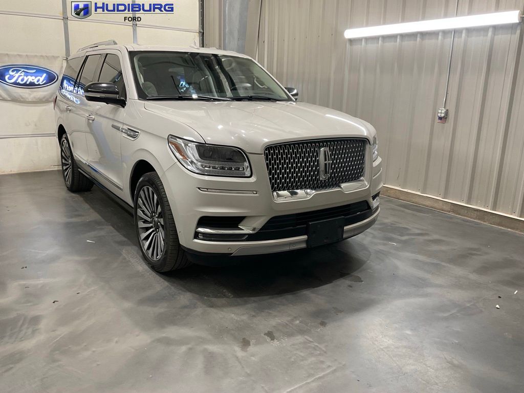 2021 Lincoln Navigator