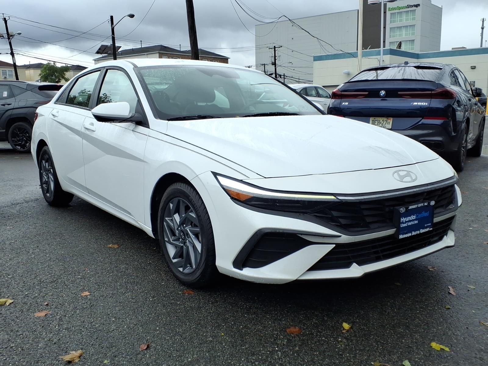 2024 Hyundai Elantra IVT 