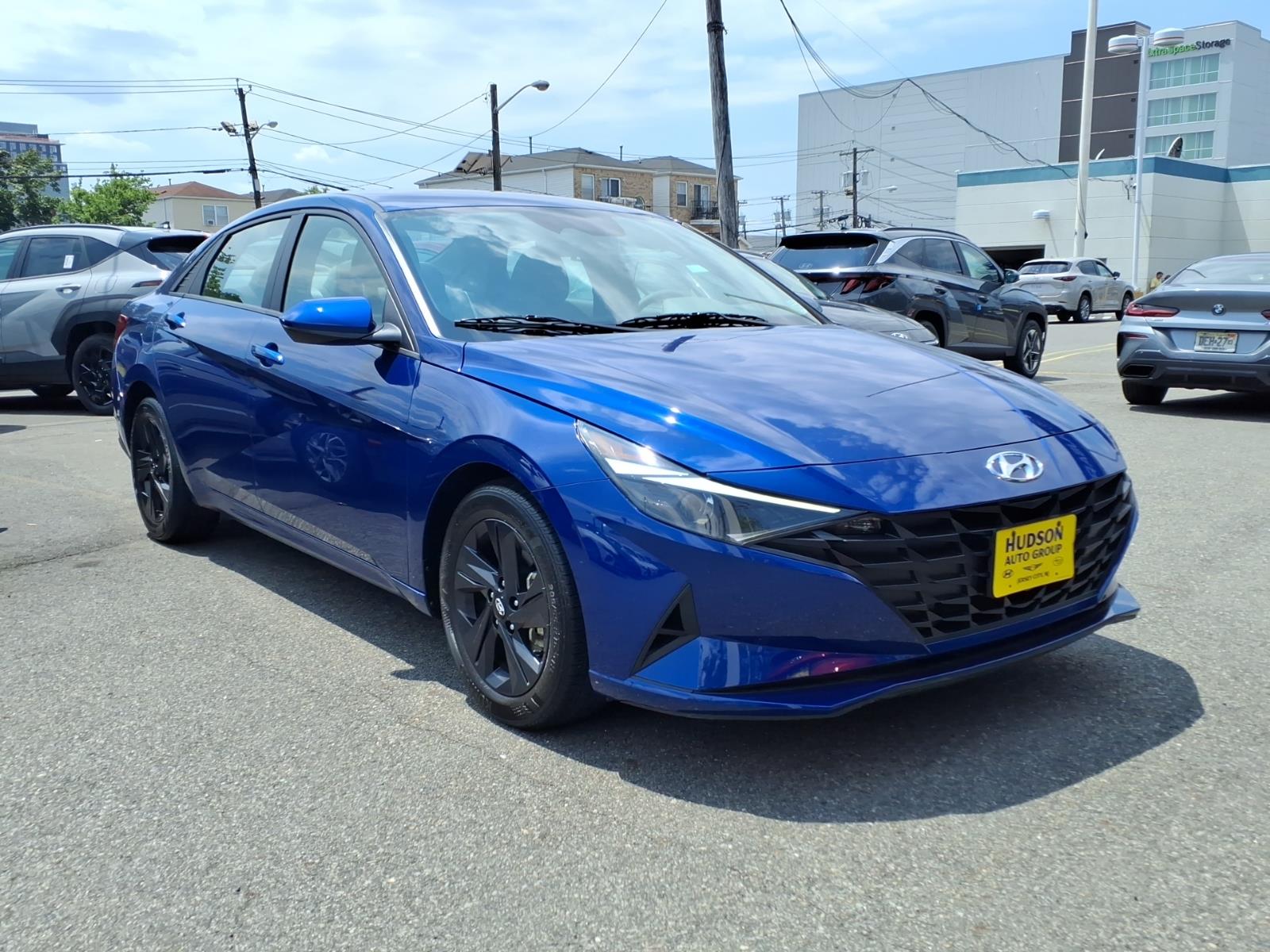 2023 Hyundai Elantra IVT 