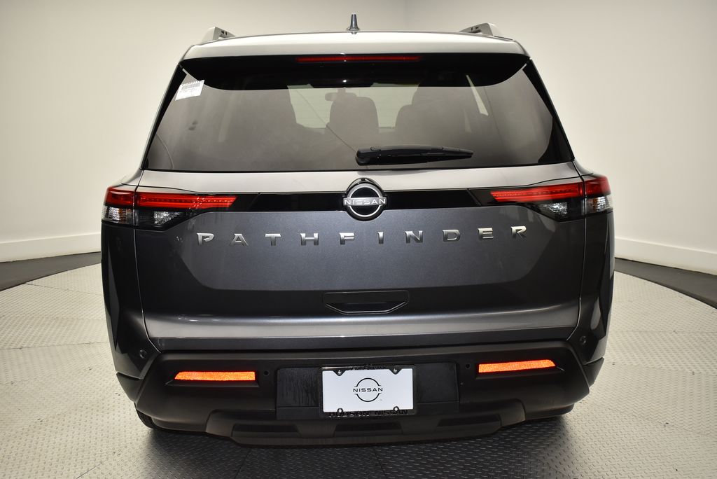 2025 Nissan Pathfinder SV - Photo 6
