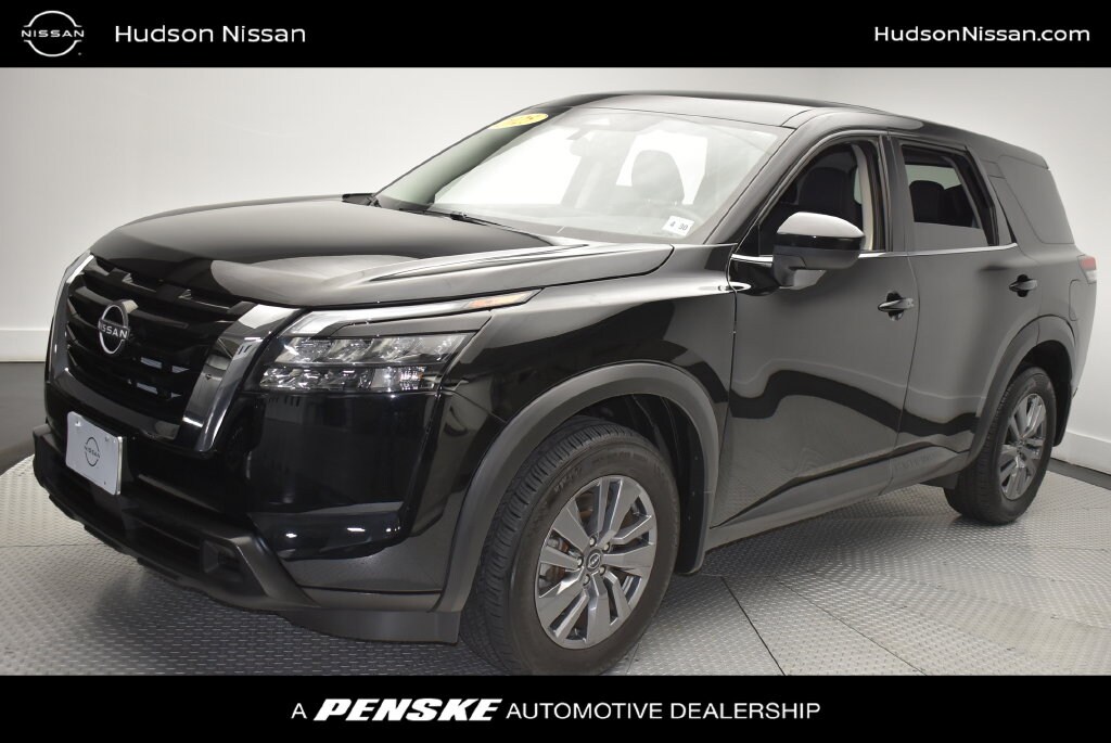 Certified 2025 Nissan Pathfinder S SUV