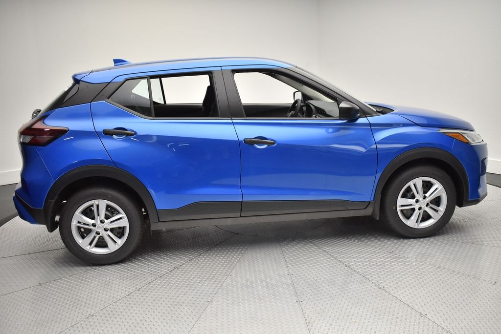 Certified 2025 Nissan