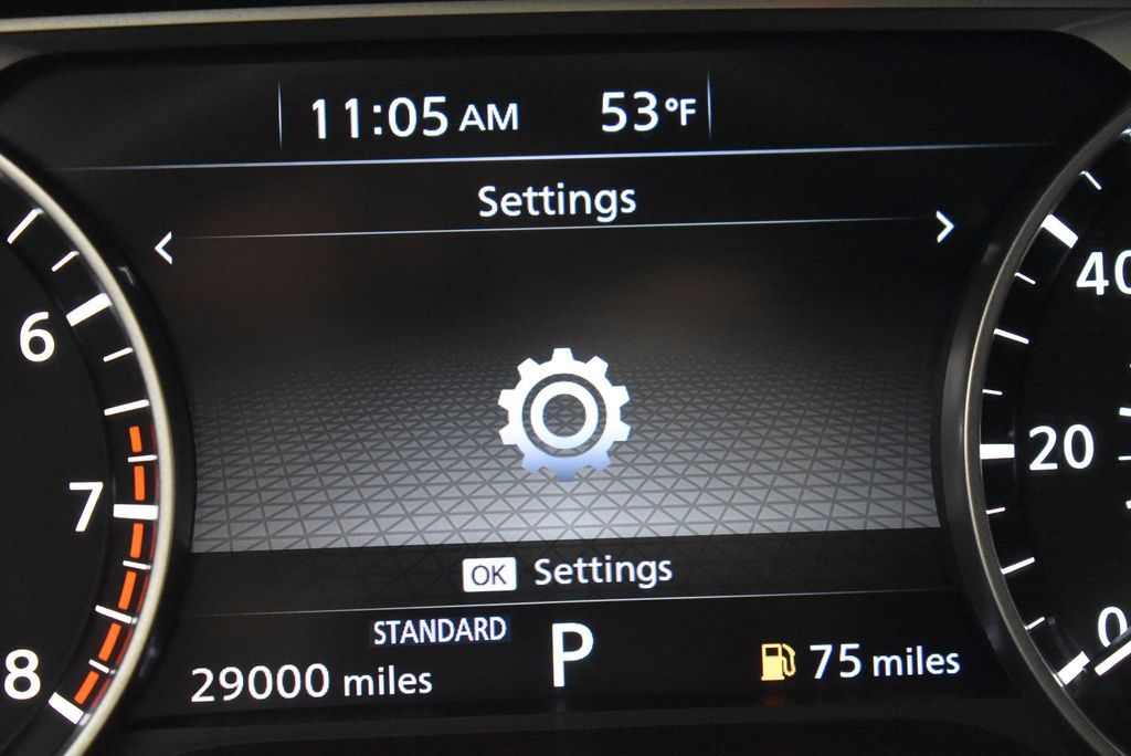 2025 Nissan Pathfinder SV - Photo 19