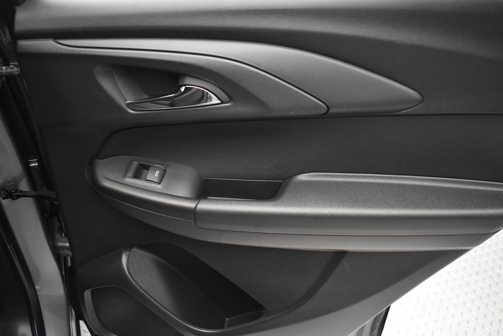 2025 Chevrolet Trailblazer LT - Photo 27