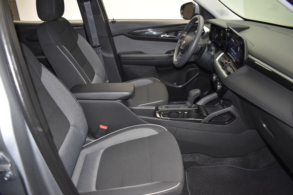 2025 Chevrolet Trailblazer LT - Photo 22