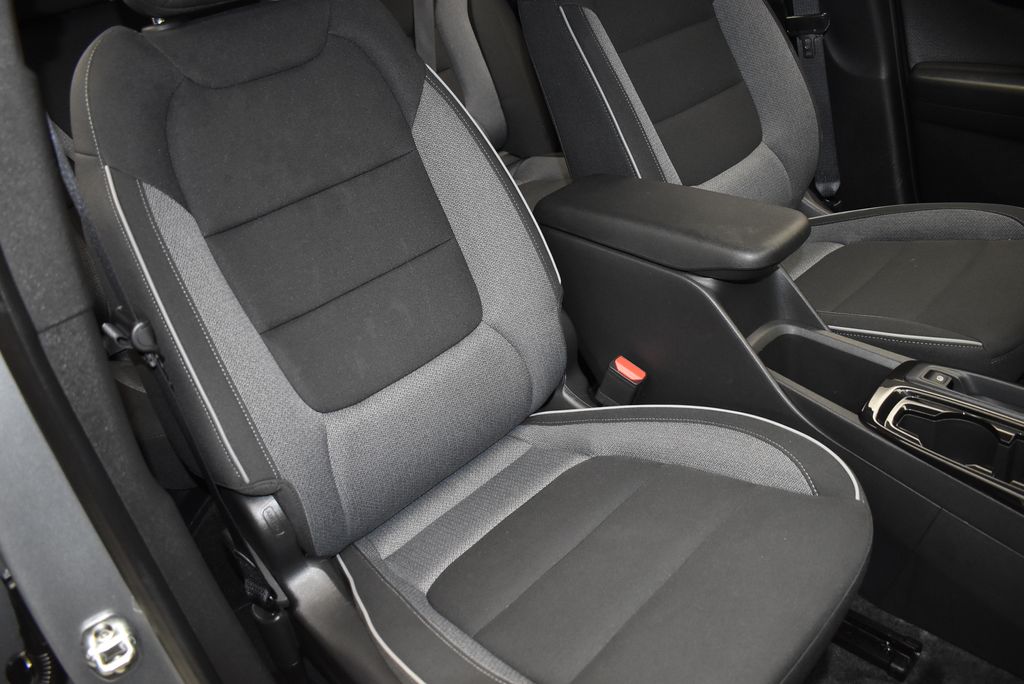 2025 Chevrolet Trailblazer LT - Photo 23