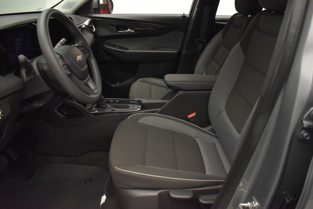 2025 Chevrolet Trailblazer LT - Photo 12