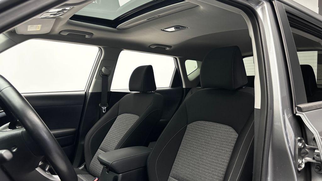 2025 Kia Soul EX - Photo 10