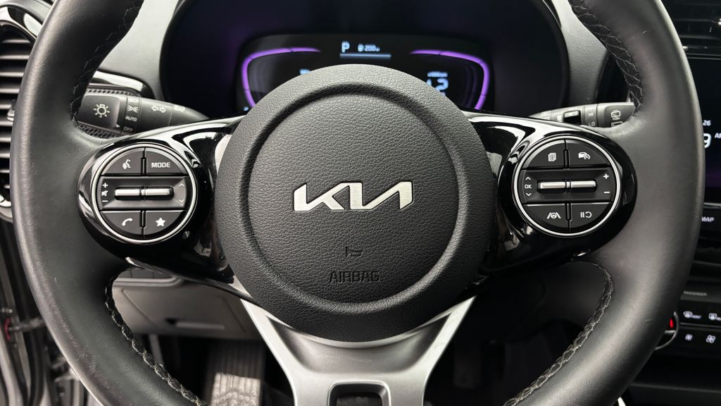2025 Kia Soul EX - Photo 18