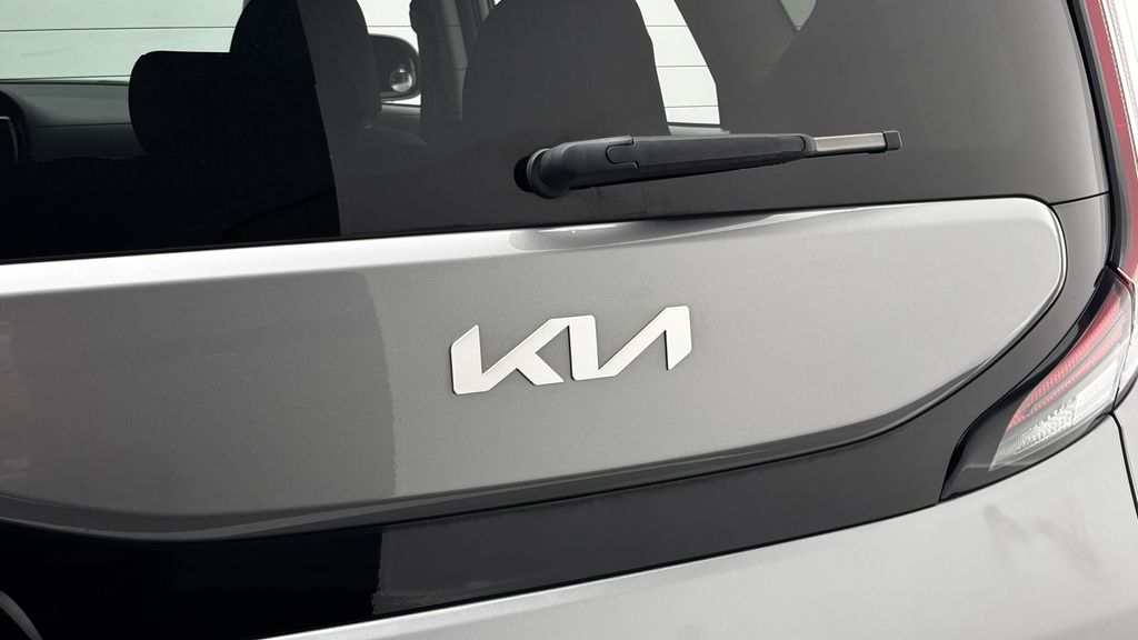 2025 Kia Soul EX - Photo 8