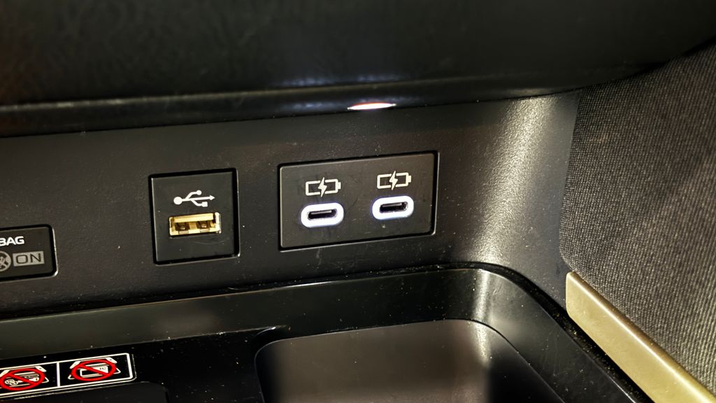 2026 Toyota Camry LE - Photo 21