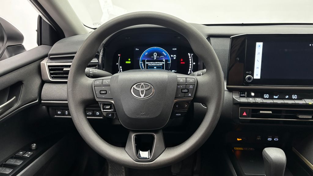 2026 Toyota Camry LE - Photo 22