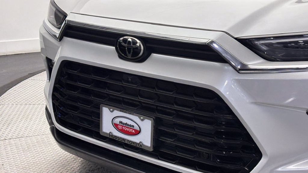 Used 2024 Toyota Grand Highlander Limited SUV
