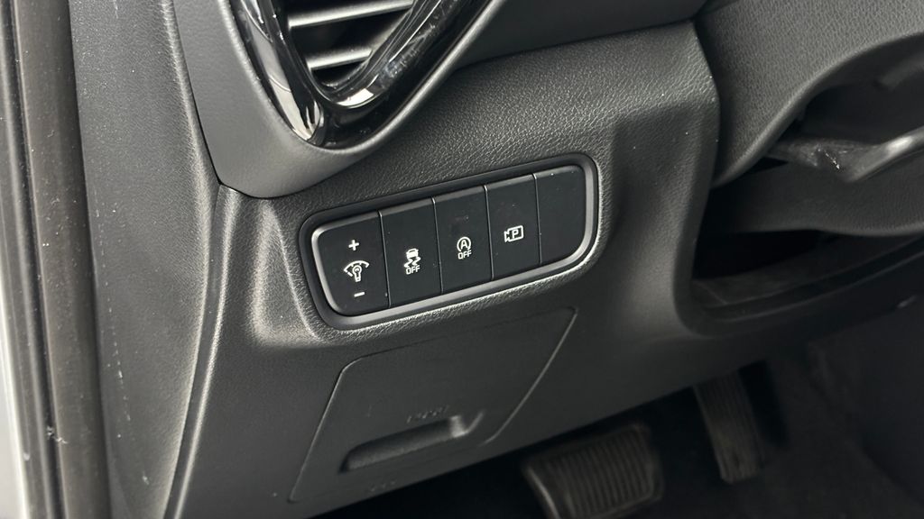 2025 Kia Soul EX - Photo 16