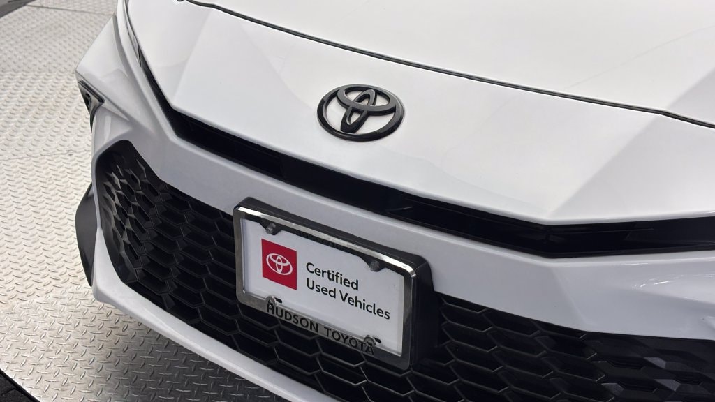 Certified 2025 Toyota Camry SE Sedan