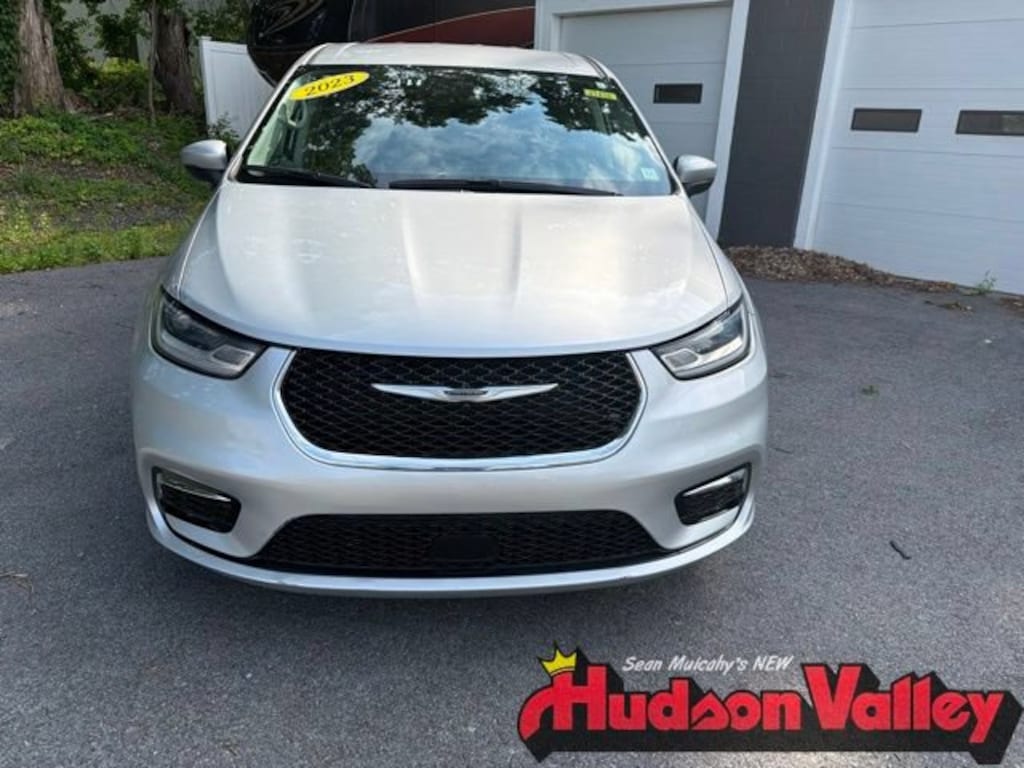 Certified 2023 Chrysler Pacifica Touring L Touring L FWD
