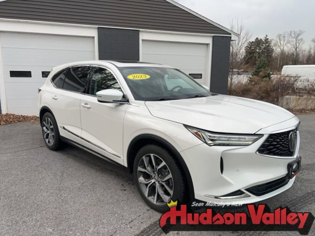 Used 2023 Acura MDX w/Technology Package SH-AWD w/Technology Package