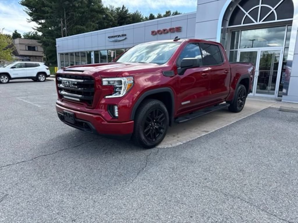 Used 2022 GMC Sierra 1500 Limited Elevation 4WD Crew Cab 147 Elevation w/3SB