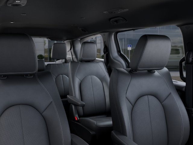 2026 Chrysler Pacifica Select - Photo 26