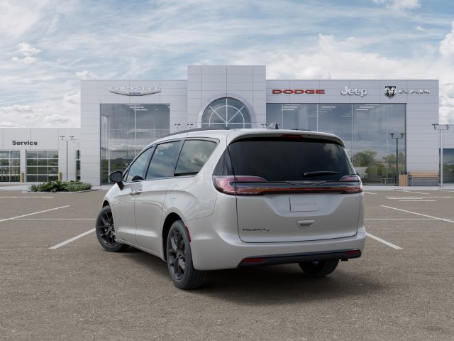 2026 Chrysler Pacifica Select - Photo 3