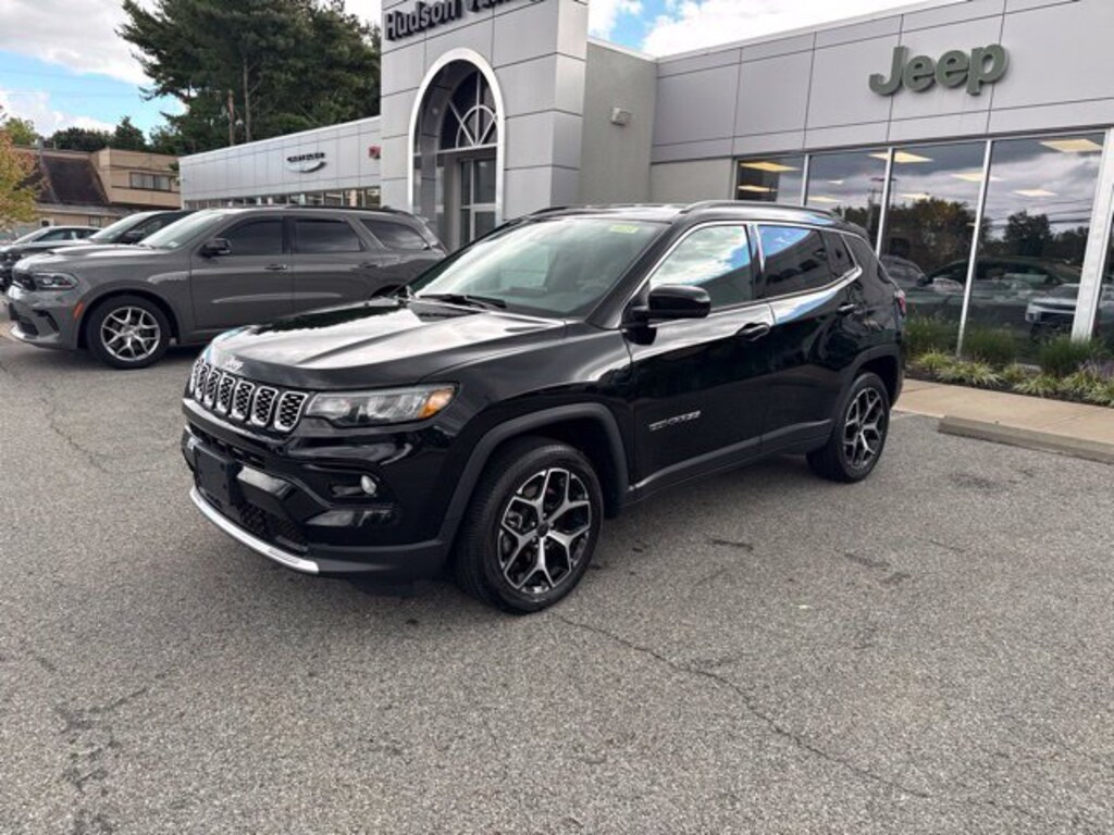 Used 2025 Jeep Compass Limited Limited 4x4