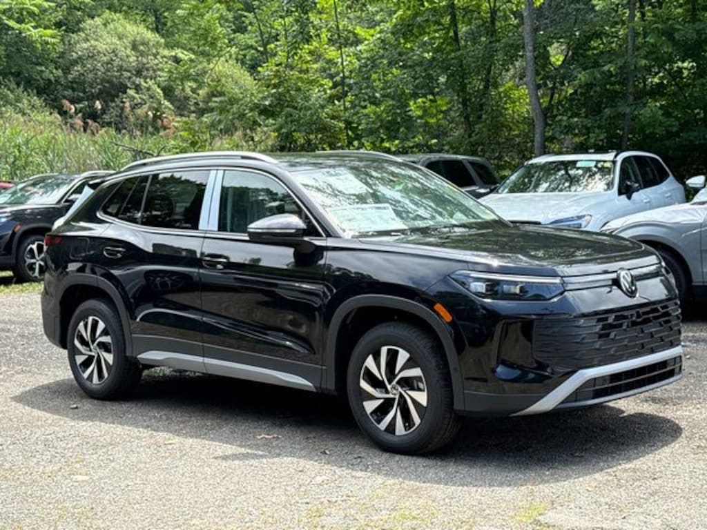 New 2026 Volkswagen Tiguan S SUV