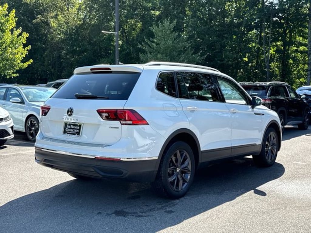 Certified 2024 Volkswagen Tiguan 2.0T SE SUV