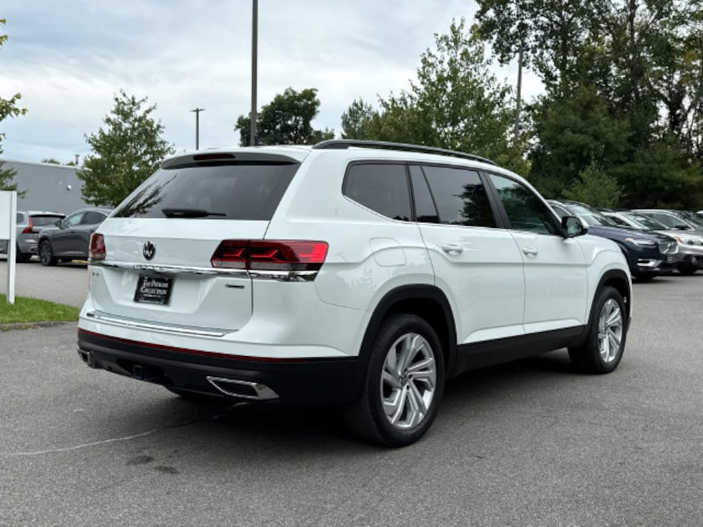 Certified 2023 Volkswagen Atlas 3.6L V6 SE w/Technology SUV
