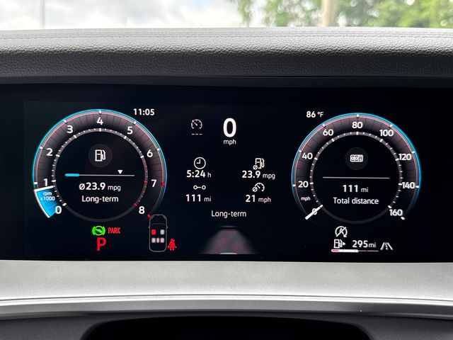 2026 Volkswagen Tiguan SE - Photo 17
