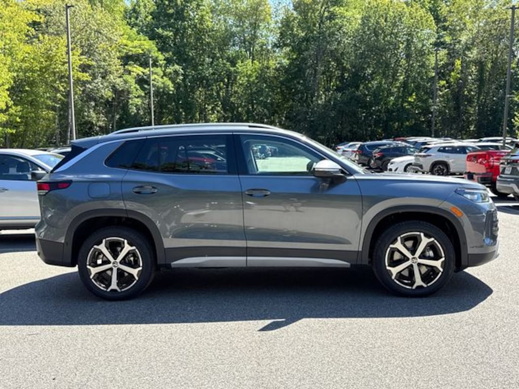 New 2026 Volkswagen Tiguan SE SUV