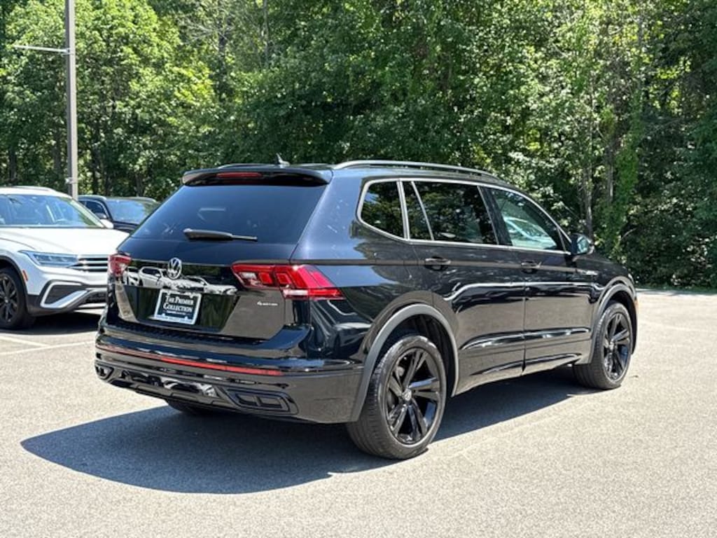 Certified 2023 Volkswagen Tiguan 2.0T SE R-Line Black SUV