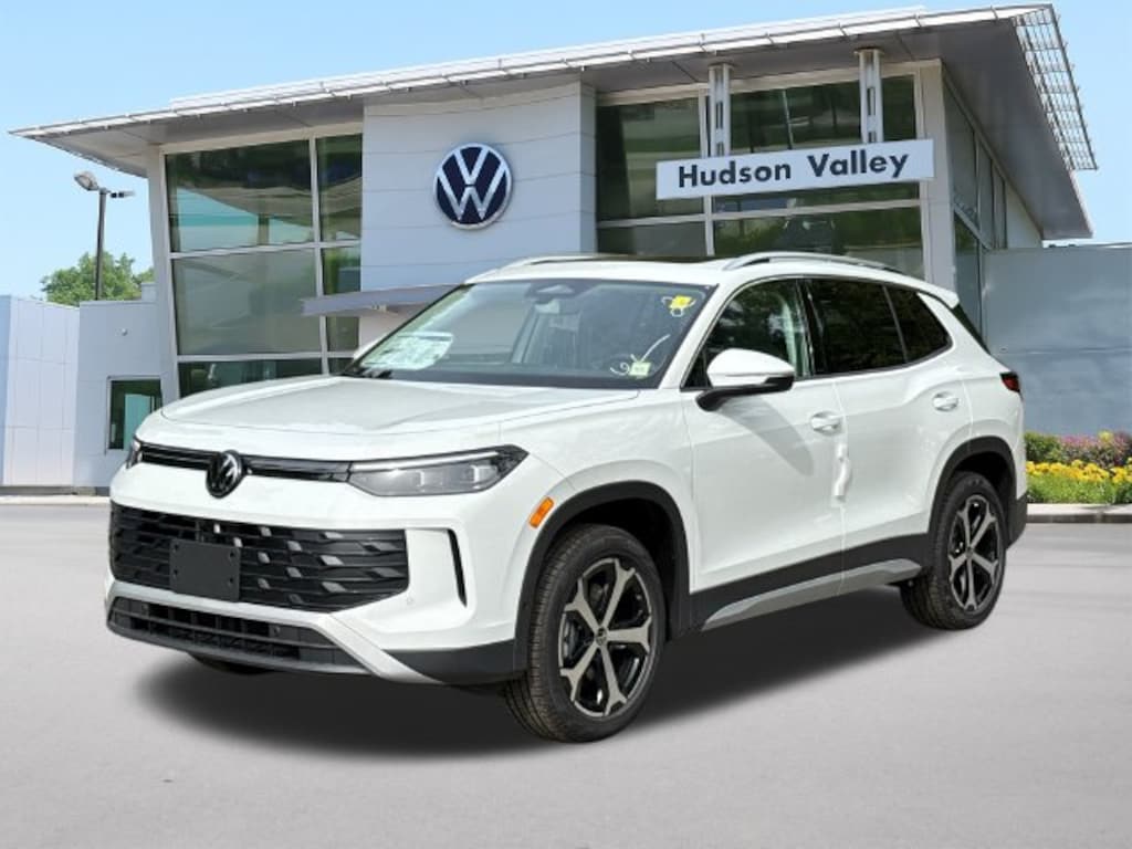 New 2026 Volkswagen Tiguan SE SUV