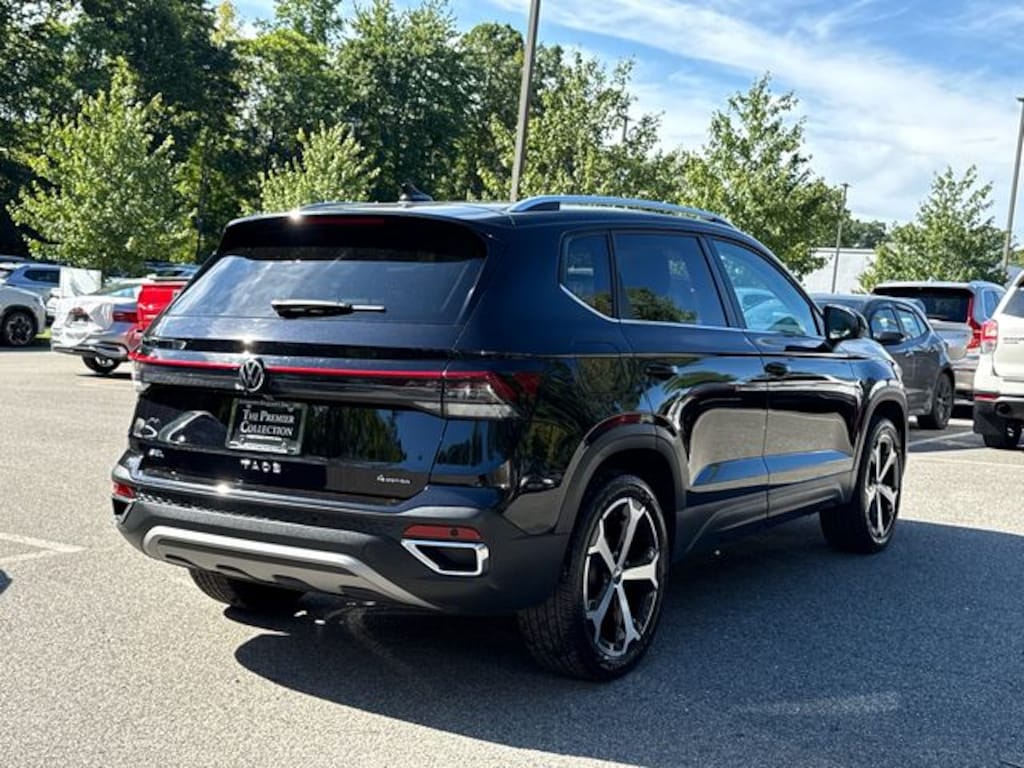 Certified 2025 Volkswagen Taos 1.5T SEL SUV