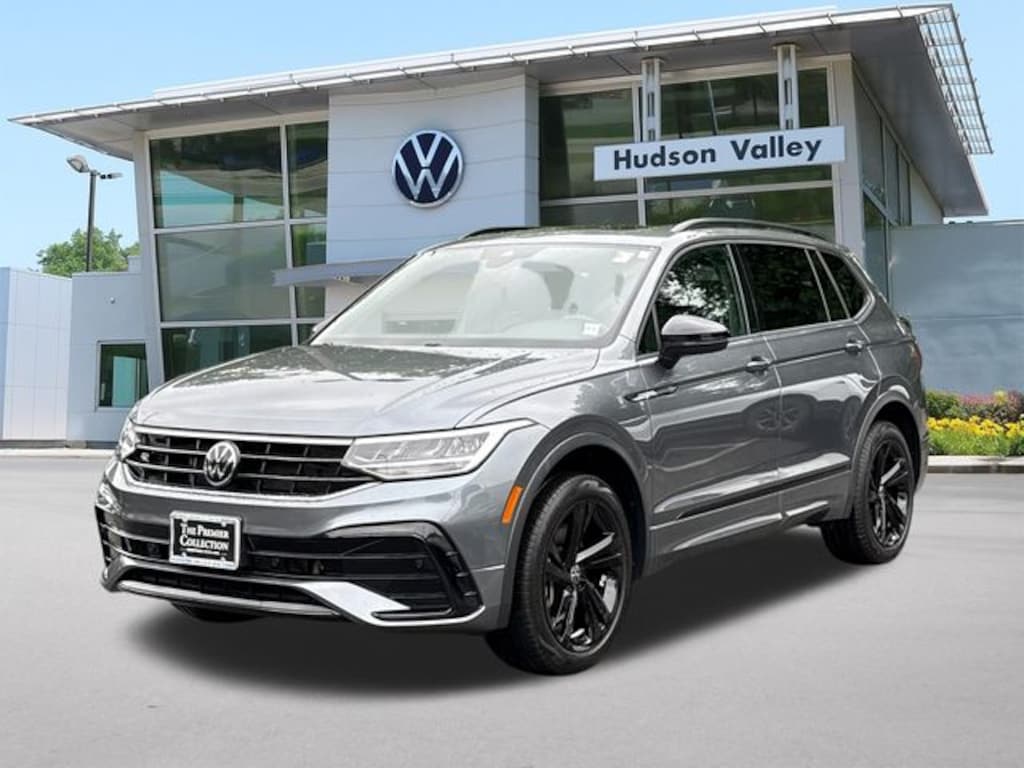 Certified 2023 Volkswagen Tiguan 2.0T SE R-Line Black SUV