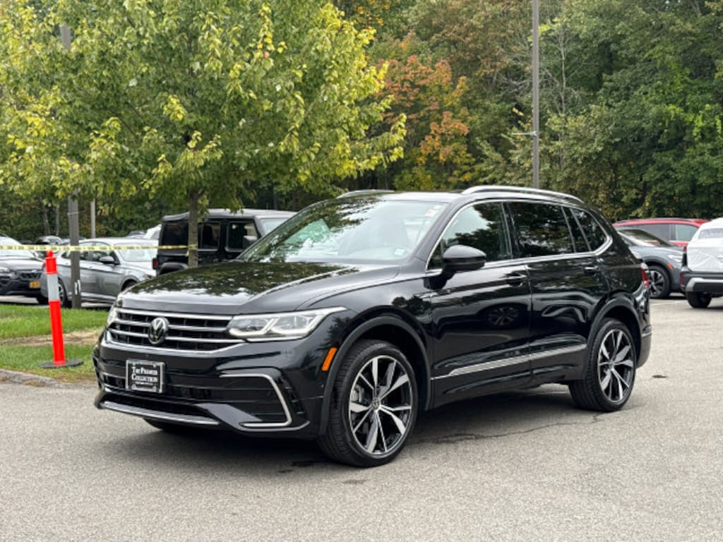 Certified 2024 Volkswagen Tiguan 2.0T SEL R-Line SUV