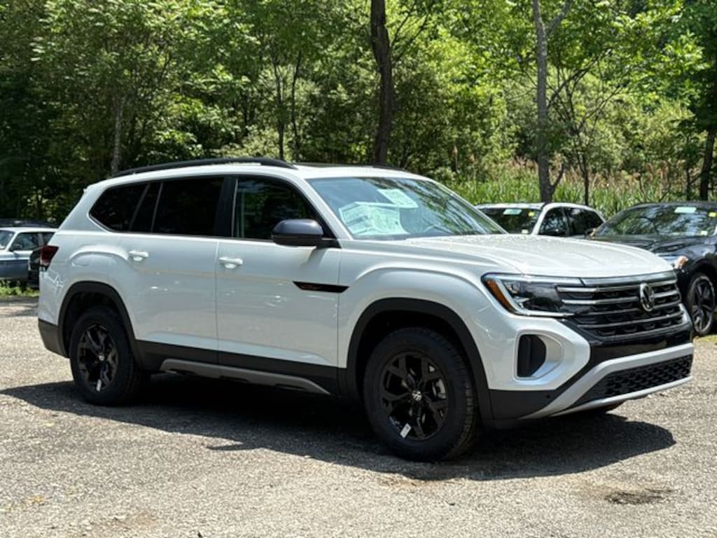 New 2026 Volkswagen Atlas Peak Edition SUV