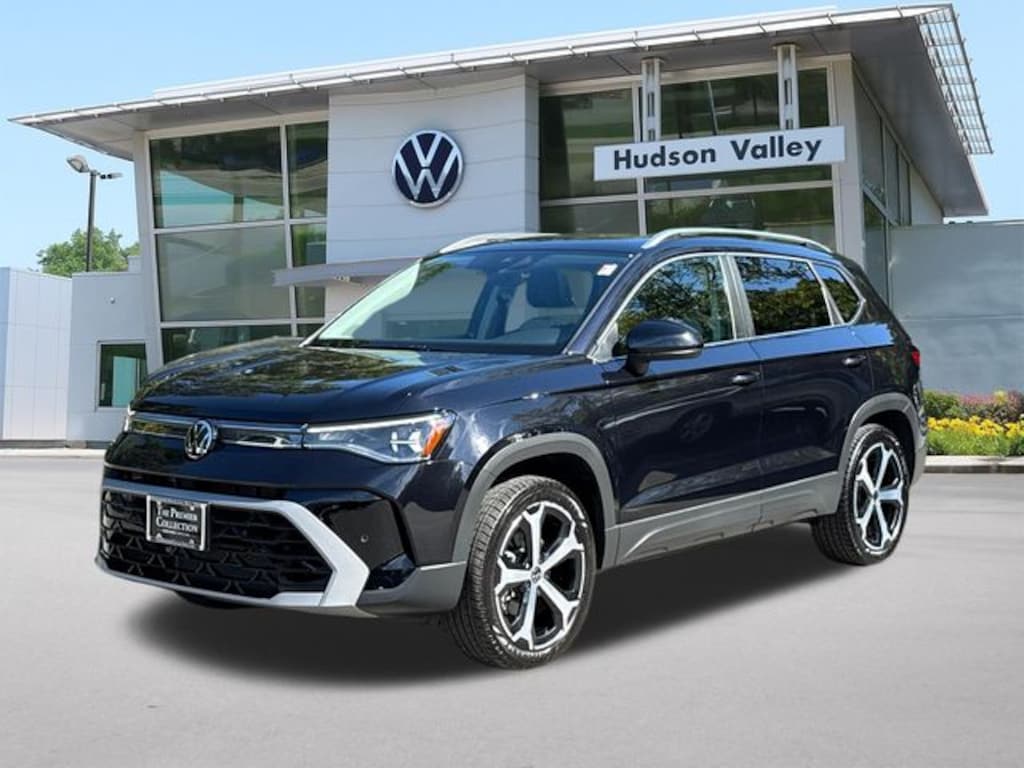 Certified 2025 Volkswagen Taos 1.5T SEL SUV