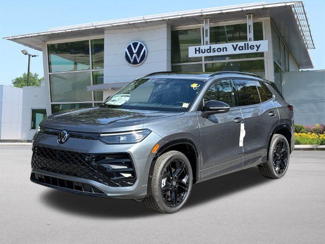 New 2026 Volkswagen Tiguan SE R-Line Black SUV