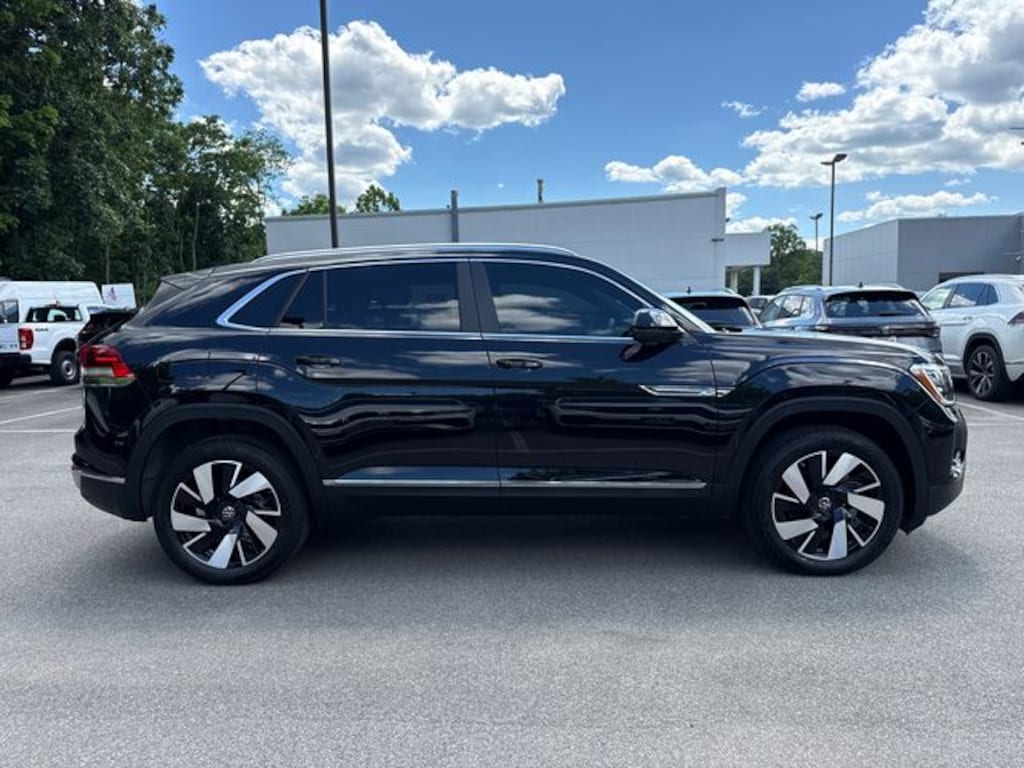 Certified 2025 Volkswagen Atlas Cross Sport 2.0T SEL SUV