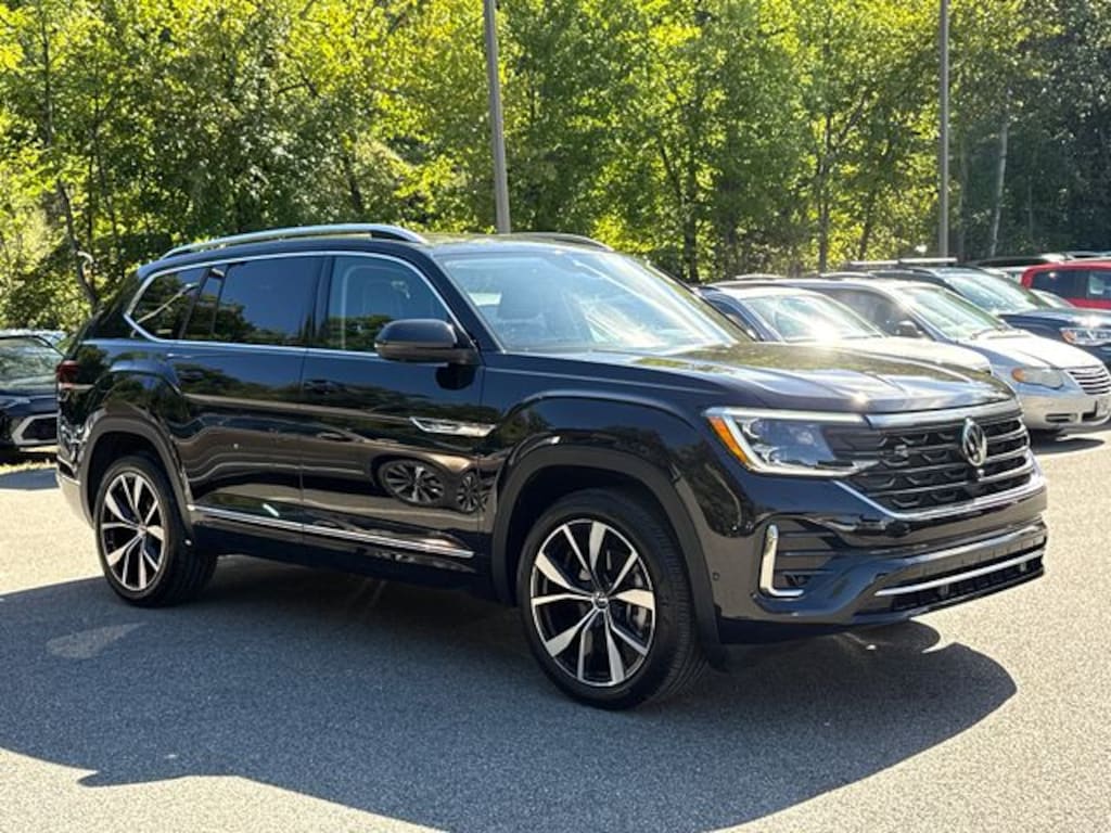 Used 2026 Volkswagen Atlas SEL Premium R-Line SUV