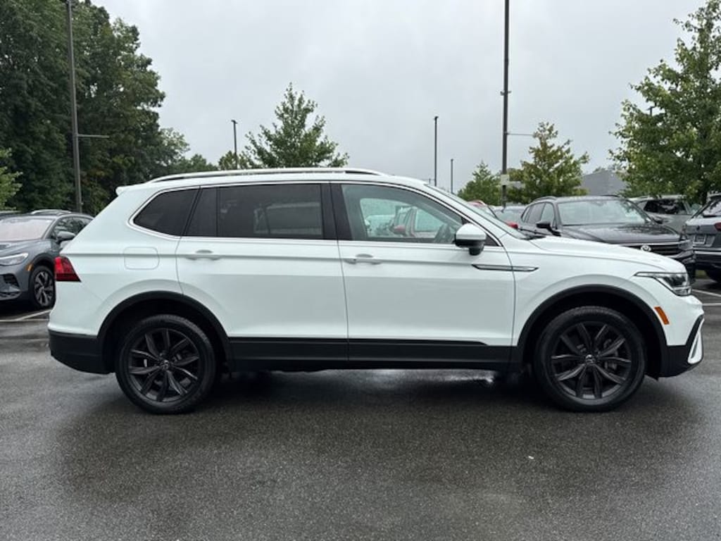 Certified 2024 Volkswagen Tiguan 2.0T SE SUV
