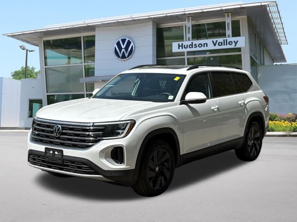 New 2026 Volkswagen Atlas SE w/Technology SUV