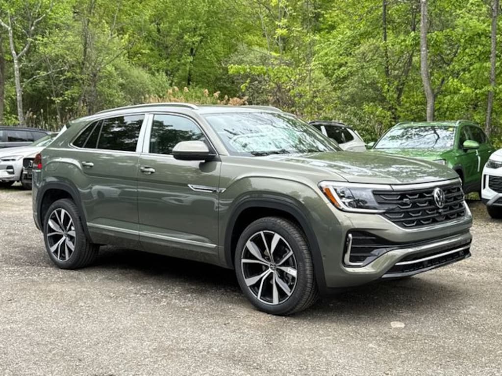 New 2026 Volkswagen Atlas Cross Sport SEL Premium R-Line SUV