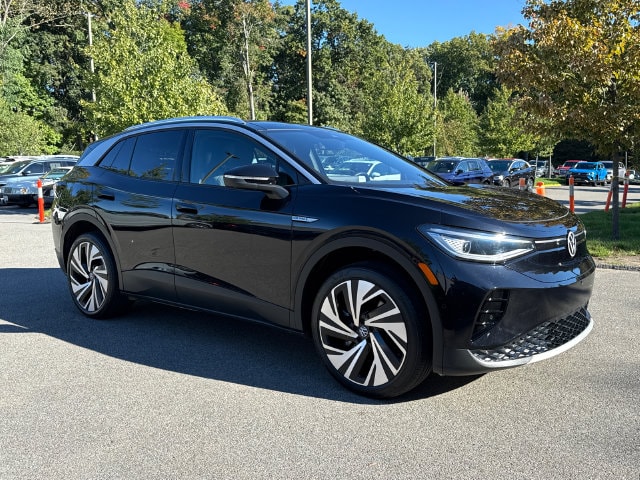 Certified 2025 Volkswagen ID.4 PRO S PLUS with VIN 1V2JSPE84SC017700 for sale in Wappingers Falls, NY