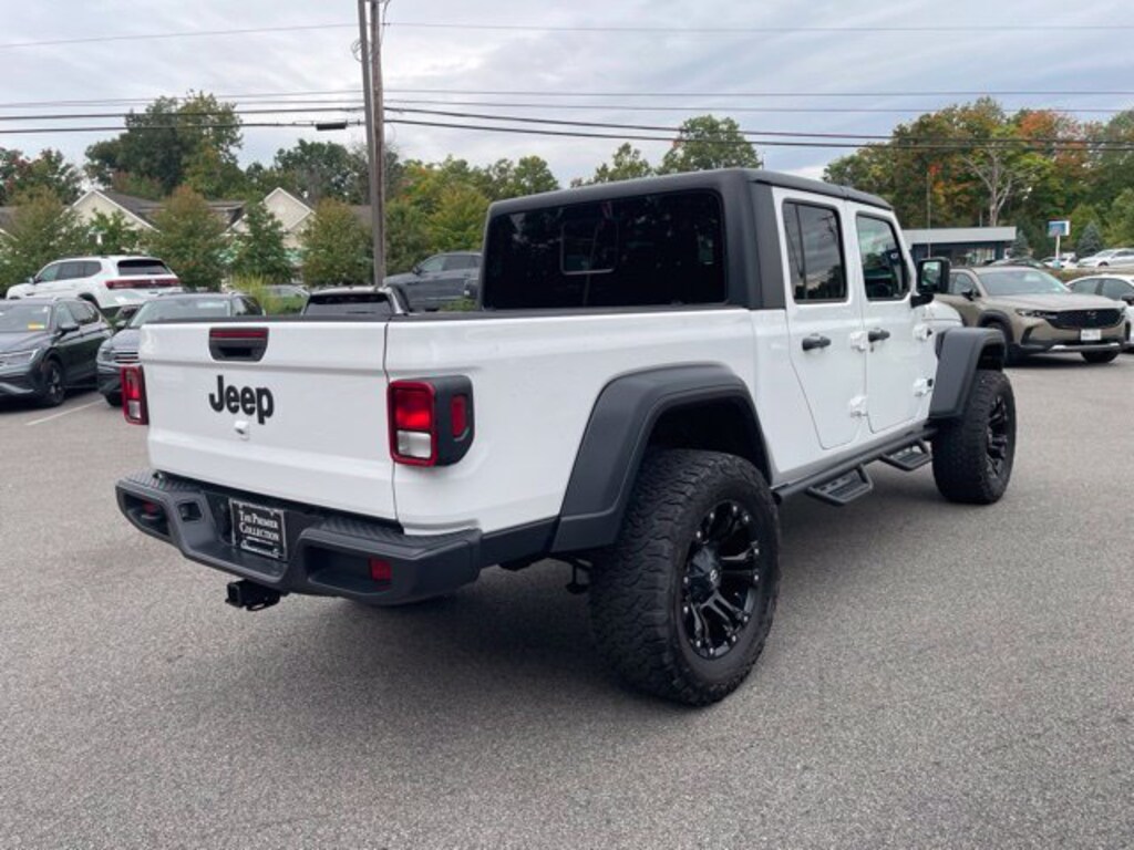 Used 2020 Jeep Gladiator Sport Truck Crew Cab