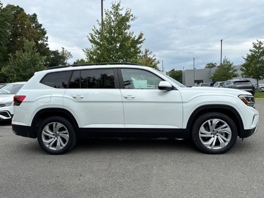 Certified 2023 Volkswagen Atlas 3.6L V6 SE w/Technology SUV