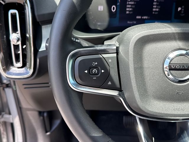 2026 Volvo XC40 Ultra Black Edition - Photo 15