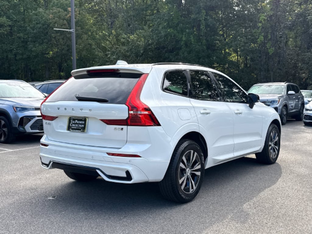 Certified 2025 Volvo XC60 B5 Core SUV